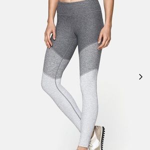 Outdoor voices 7/8 Springs Leggings small gray